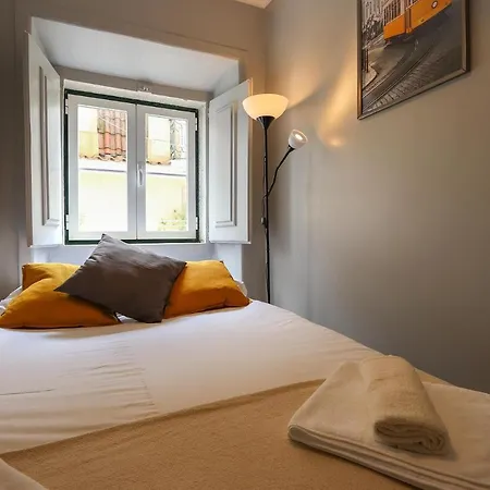 Cosy Liberdade By Homing